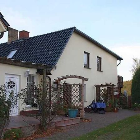 Ferienwohnung Am Bodden Ралсвиек Екстериор снимка