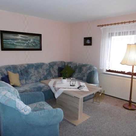 Ferienwohnung Am Bodden Ралсвиек Екстериор снимка